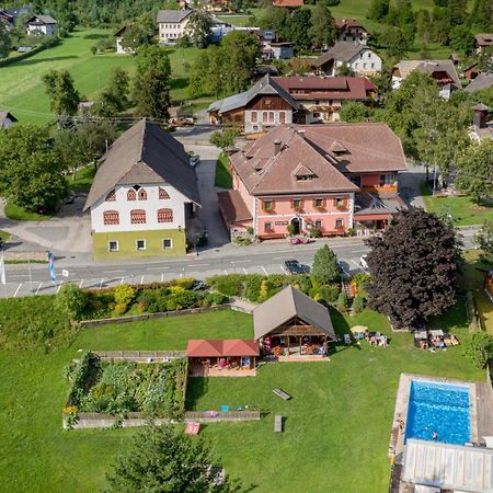 Landhof Waidegger Wirt - Hotel, Restaurant, Bar Buitenkant foto