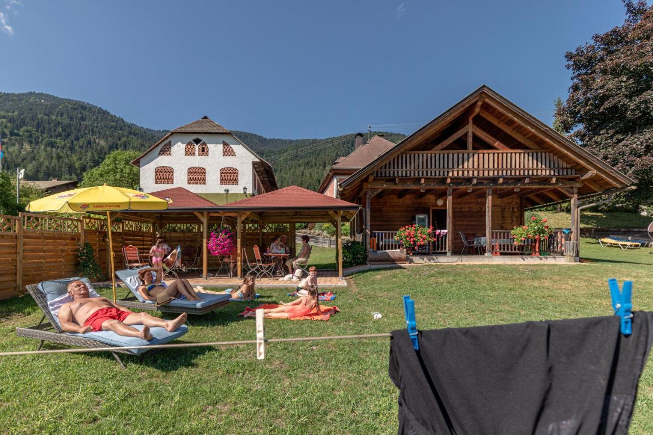 Landhof Waidegger Wirt - Hotel, Restaurant, Bar Buitenkant foto